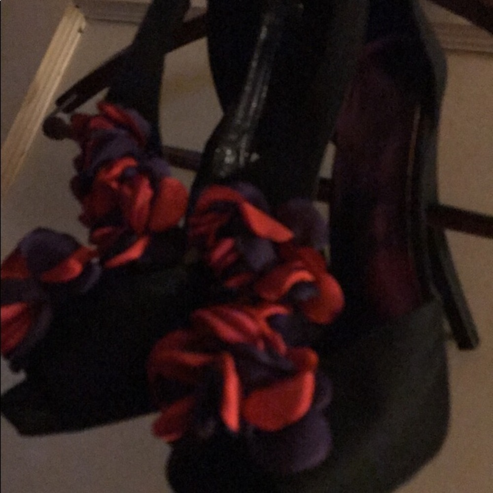 Flower heels